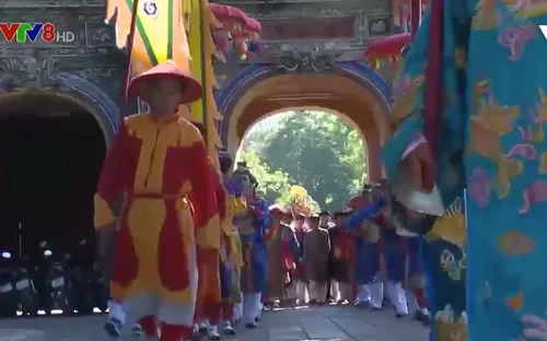 Lễ tri ân chúa Nguyễn Phúc Khoát - người có công định chế y phục áo dài Việt Nam