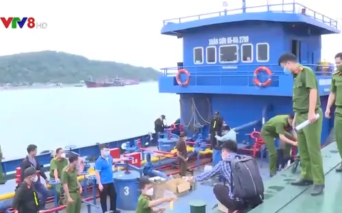 "Nóng" buôn lậu xăng dầu trên các tuyến biên giới