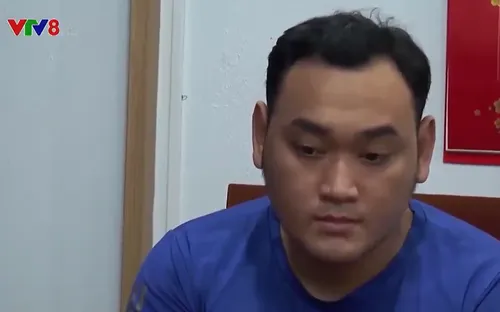 Vận động đối tượng truy nã nguy hiểm ra đầu thú