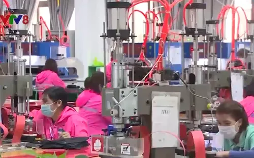 Niềm vui của người lao động khi được tăng lương