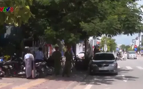 Nguy cơ tai nạn giao thông do xe đậu, đỗ trái quy định