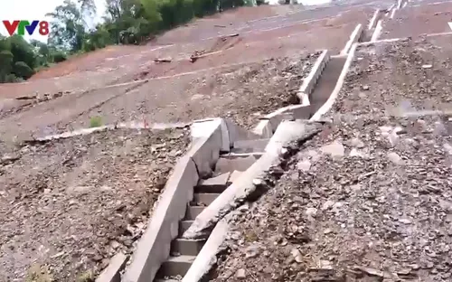 Thanh Hoá di dời người dân ra khỏi khu vực nguy hiểm