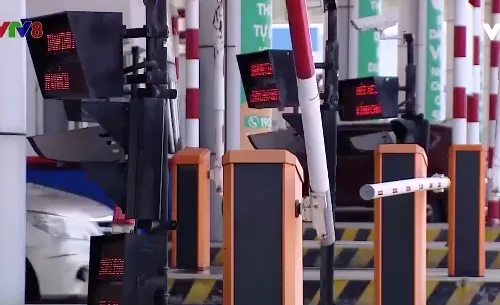 Thu phí tự động không dừng trên cao tốc