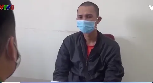 Dùng sổ đỏ giả mua trên mạng lừa đảo chiếm đoạt tài sản