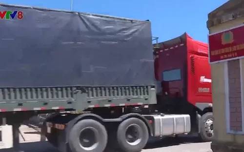 Quảng Trị tăng cường xử lý xe chở quá tải trọng