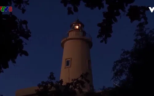 Những người canh giữ "Mắt Ngọc"