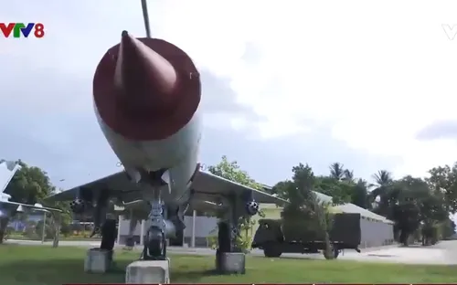 Quân chủng Phòng không - Không quân diễn tập Chỉ huy tham mưu trên bản đồ