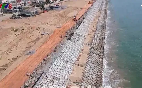 Quảng Ngãi hoàn thành nhiều công trình kè bảo vệ bờ biển trước mùa mưa bão