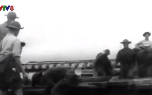 Tưởng niệm 50 năm ngày mất của 16 thanh niên xung phong tại Bến phà Long Đại