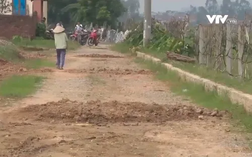 Người dân "ngã ngửa" khi dự án lấy đường thôn để phân lô
