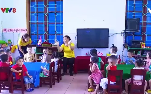 Giải quyết chế độ cho hơn 1.700 giáo viên hợp đồng ở Nghệ An