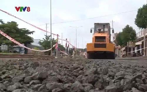 Đường 700 tỷ đồng vừa sửa xong lại hư hỏng