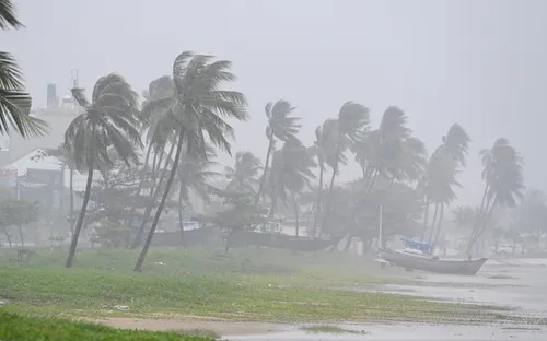 Bão số 6 có khả năng suy yếu khi vào vùng biển Hà Tĩnh đến Quảng Bình