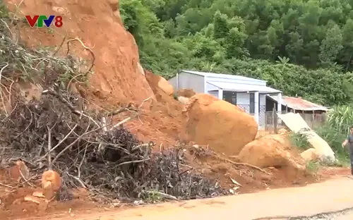 Đắk Nông: Nguy cơ tái sạt lở trên tỉnh lộ 40B