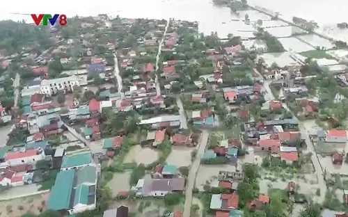 Mưa lớn gây ngập lụt tại Nghệ An