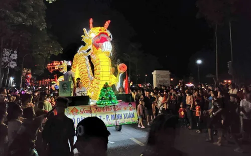 Lung linh sắc màu Lễ hội Thành Tuyên sau 2 năm gián đoạn vì COVID-19