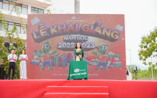 Lễ khai giảng đặc biệt kết hợp truyền thống và hiện đại