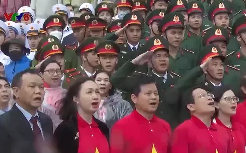 Chào cờ đầu năm ở cực Đông đất nước