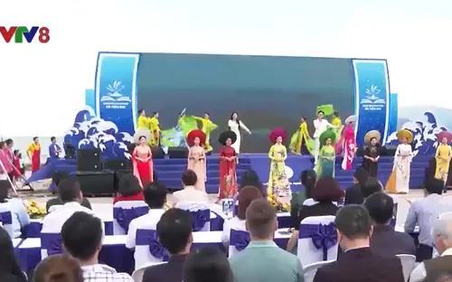 Chương trình "Người dân Khánh Hòa nói tiếng Anh"