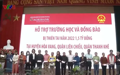 Chia sẻ khó khăn, mang Tết ấm đến vùng thiên tai