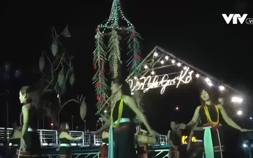 Rộn ràng cồng chiêng đón mừng năm mới ở Bắc Trà My, Quảng Nam