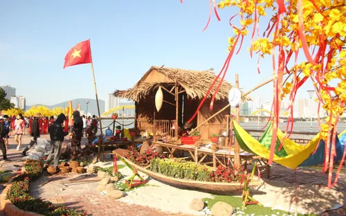 Độc đáo đường hoa xuân Quý Mão 2023 ở Đà Nẵng