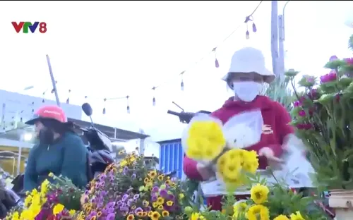 Nhộn nhịp Chợ mở Ngọ đầu năm ở Nam Trung bộ