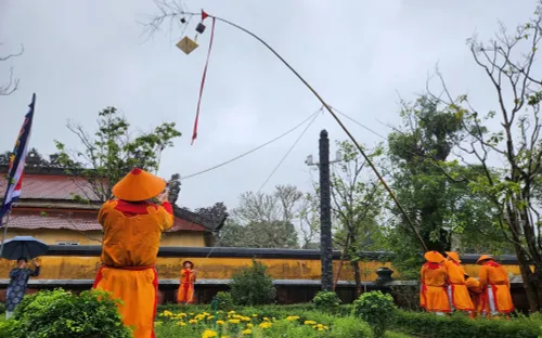 Lễ hạ nêu và khai ấn tại khu di sản Hoàng Cung Huế