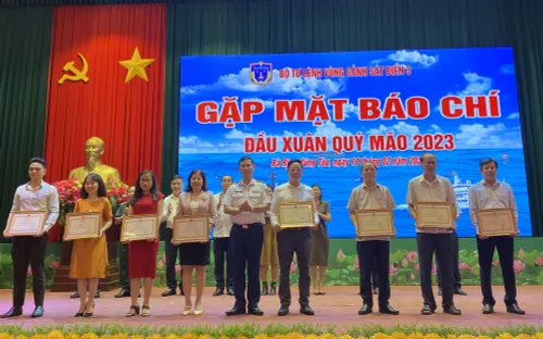 Báo chí góp phần đưa Cảnh sát biển tới gần hơn với người dân