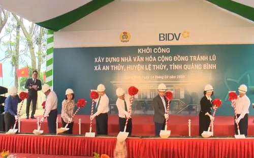 Khởi công công trình tránh lũ công cộng tại Quảng Bình