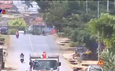 Quốc lộ 26 chưa đáp ứng được nhu cầu đi lại, phát triển kinh tế