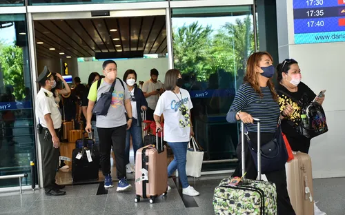 Khách quốc tế đến Việt Nam tăng hơn 36 lần