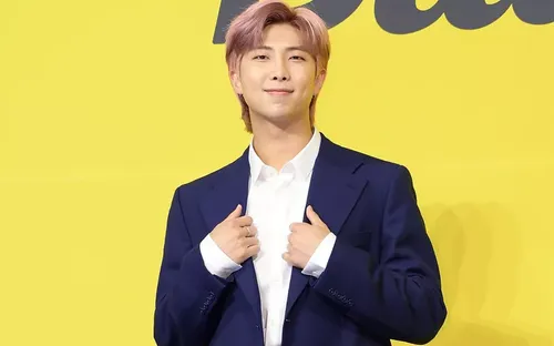 BTS tạm ngừng hoạt động, trưởng nhóm RM vật lộn tìm lại chính mình