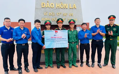 Tuổi trẻ Quảng Bình vì biển đảo quê hương