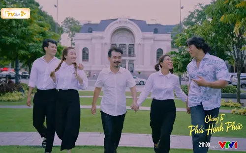 Những thước phim lắng đọng cảm xúc của "Chúng ta phải hạnh phúc"