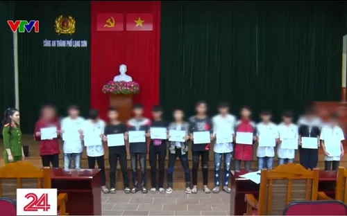 Lạng Sơn: Xử lý nhiều nhóm học sinh đua xe trái phép