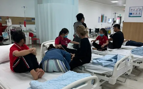 Đắk Lắk: Nhiều học sinh nhập viện nghi ngộ độc thực phẩm