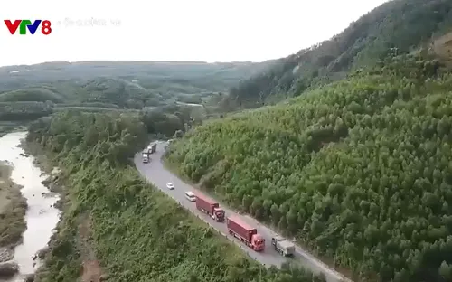 Nguy cơ mất an toàn giao thông trên Quốc lộ 9 Quảng Trị