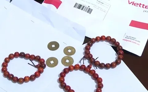 Tinh vi thủ đoạn “buôn thần, bán thánh” trên mạng xã hội