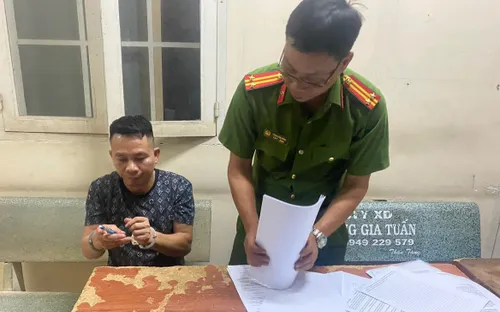 Tạm giữ hai đối tượng cho vay lãi 282% đến 475%/năm