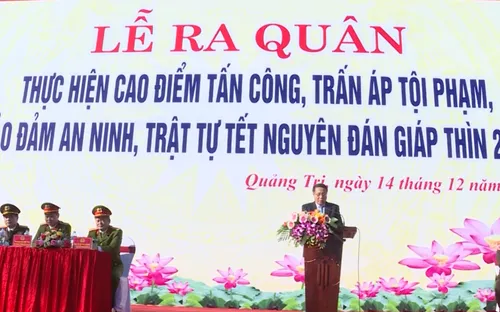 Công an Quảng Trị ra quân trấn áp tội phạm