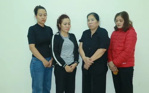 Triệt xóa đường dây đánh bạc hơn 200 tỷ do "quý bà" cầm đầu