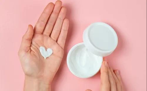 Những món quà mang tính "xúc phạm" không nên tặng phụ nữ