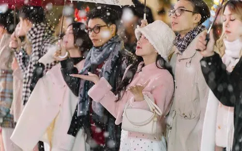 Địa điểm check-in Giáng sinh đẹp ấn tượng ở Hà Nội