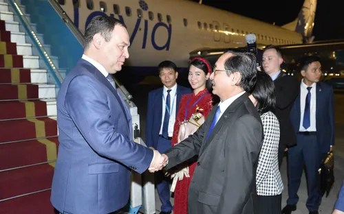 Thủ tướng Cộng hòa Belarus đến Hà Nội, bắt đầu thăm chính thức Việt Nam