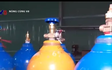 Đà Nẵng phát hiện kho hàng chứa lượng lớn bình khí cười chuyên cung cấp cho các cơ sở giải trí