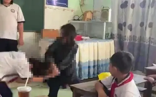 Bạc Liêu: Xử lý vụ việc học sinh tiểu học đánh nhau trong lớp, quay clip đưa lên mạng