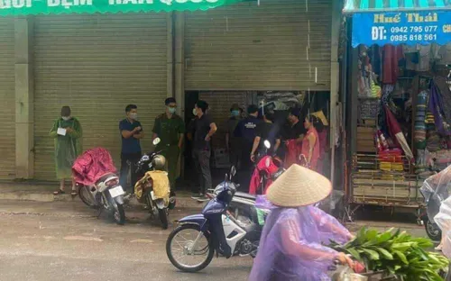 Điều tra vụ vợ chồng tiểu thương tử vong trong tư thế treo cổ