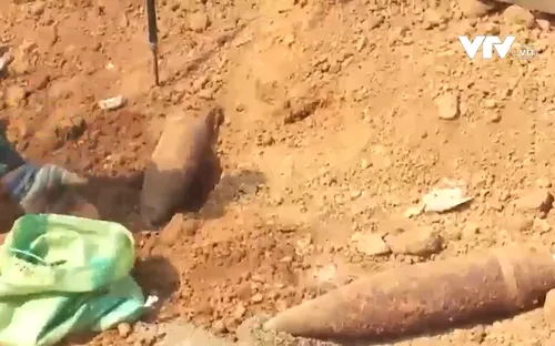 Đà Nẵng: Phát hiện lượng lớn đạn pháo, đạn nhọn trong khu dân cư