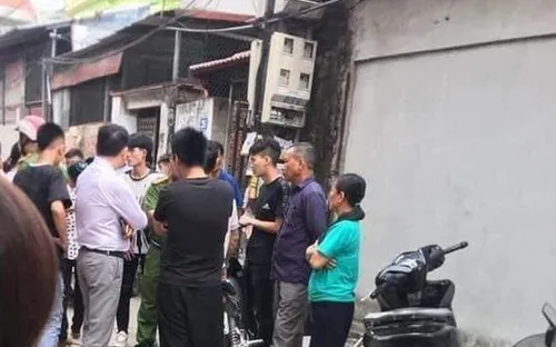 Hà Nội: Mâu thuẫn ở đám cưới, cô gái đâm 3 nam thanh niên thương vong